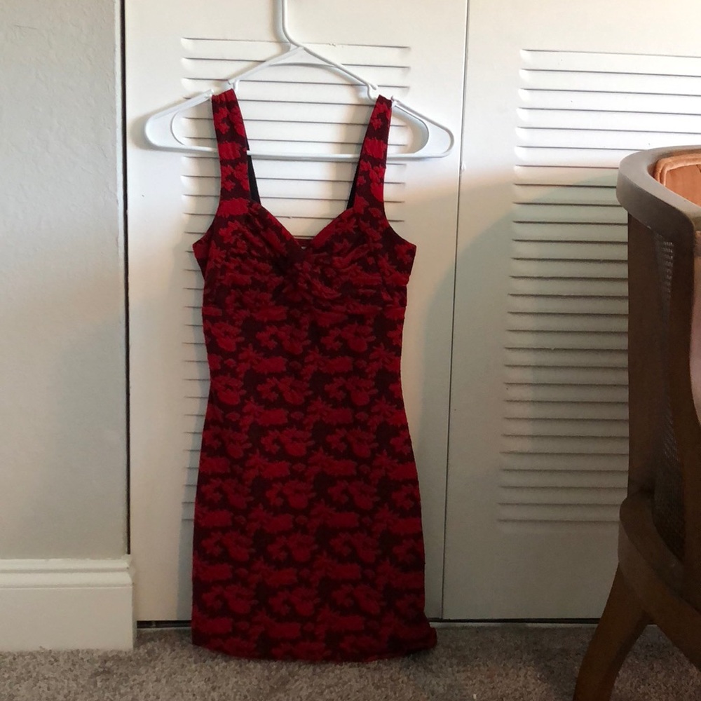 Red holiday dress!! Short and tight!